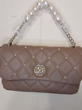 Badgley Mischka Quilted Pearl Accent Women's Shoulder Bag - Taupe